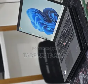 New Laptop Lenovo ThinkPad T14s Gen 2 16GB Intel Core i7 SSD 512GB