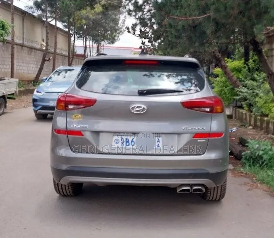Hyundai Tucson SE FWD 2020 Gray