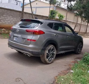 Hyundai Tucson SE FWD 2020 Gray