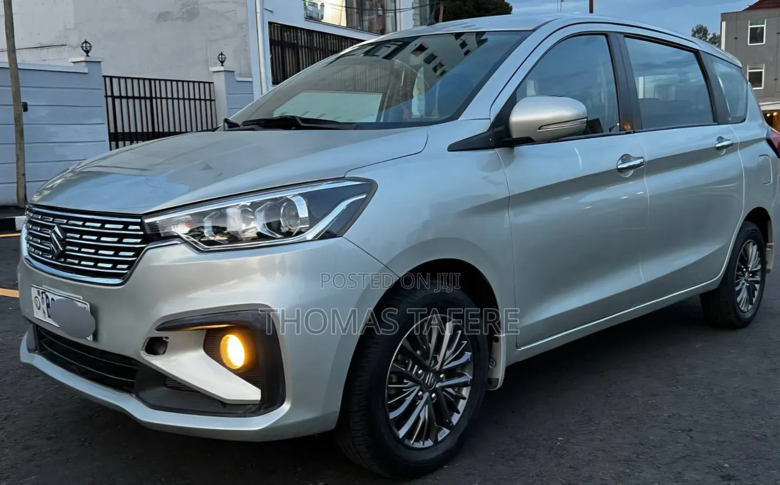 Suzuki Ertiga 2021 Silver