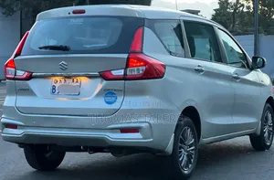 Suzuki Ertiga 2021 Silver