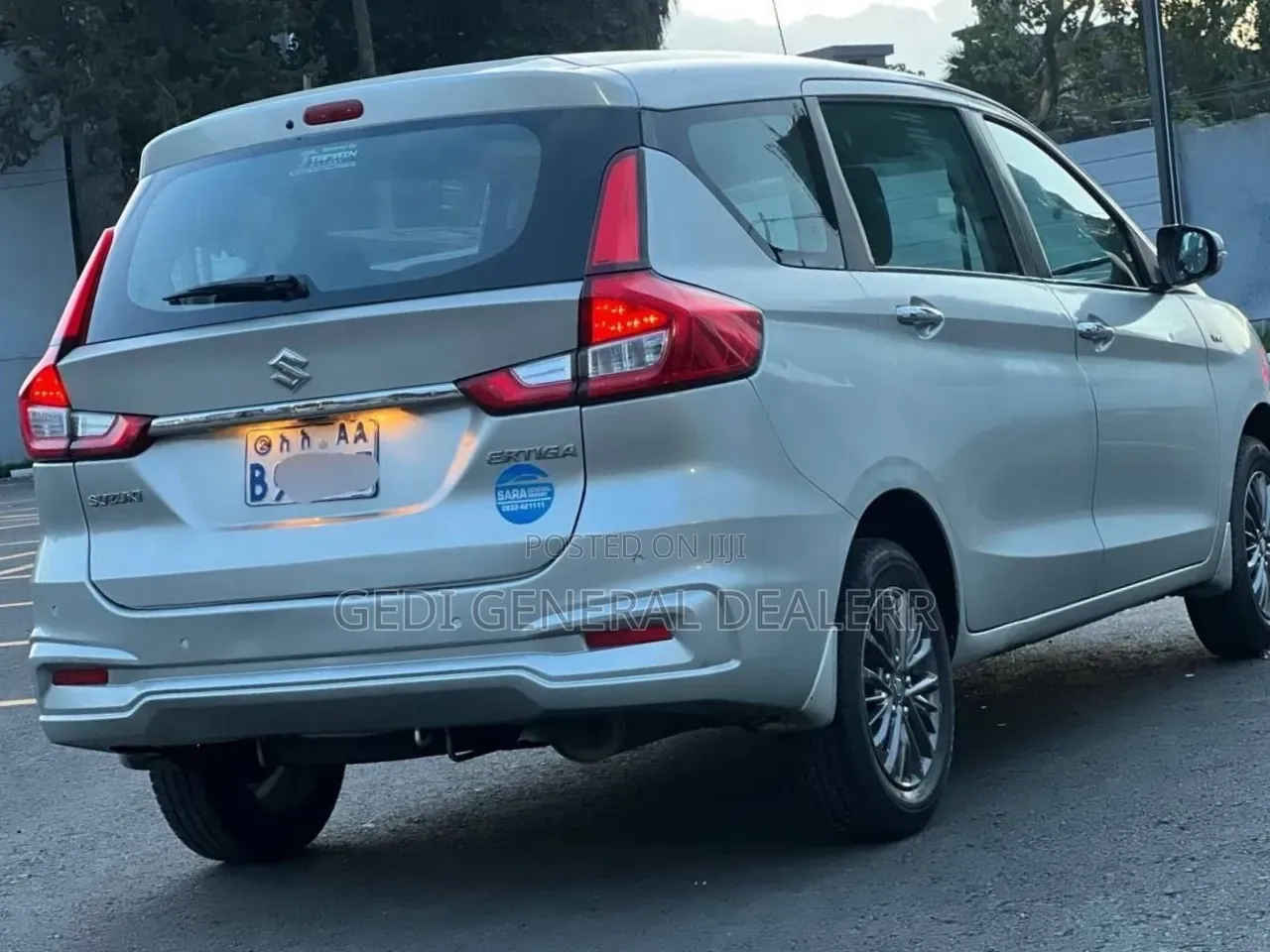 Suzuki Ertiga 2021 Silver