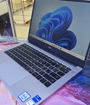 New Laptop Huawei MateBook D 14 16GB Intel Core i5 SSD 512GB
