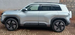 BYD Leopard 3 2025 Silver
