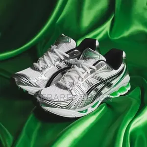 Asics Gel Keyano 14