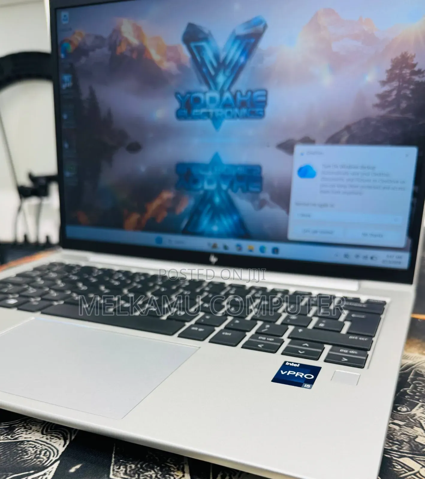 New Laptop HP EliteBook 830 G9 16GB Intel Core i5 SSD 512GB