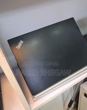 New Laptop Lenovo ThinkPad E14 Gen 5 16GB Intel Core i7 SSD 512GB