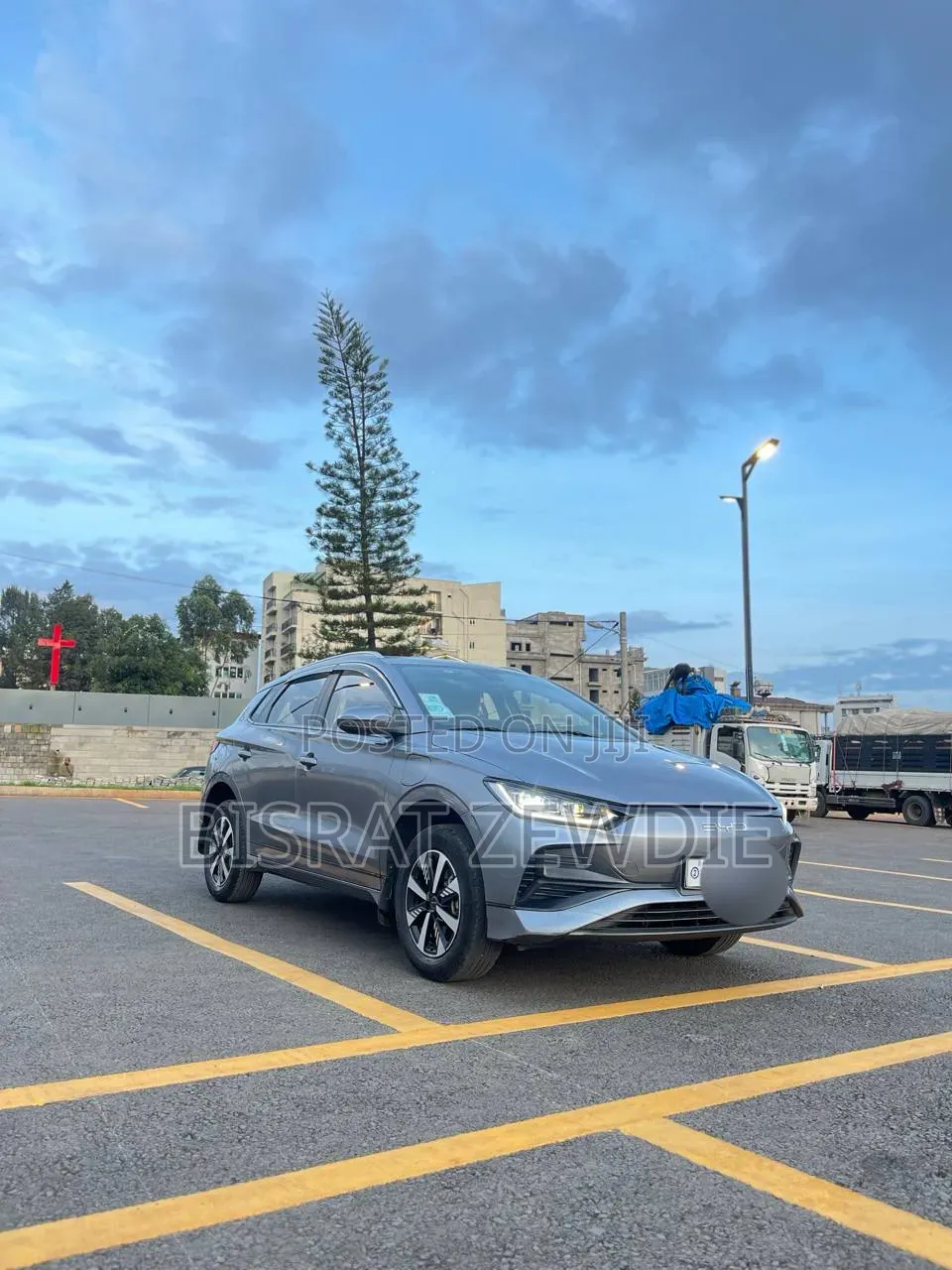 BYD E2 43 kWh 94 hp FWD 2024 Gray