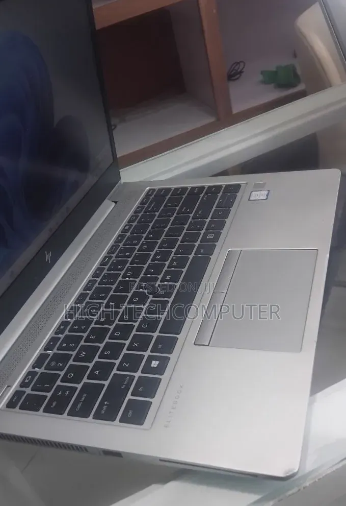 New Laptop HP EliteBook 840 8GB Intel Core i5 SSD 512GB