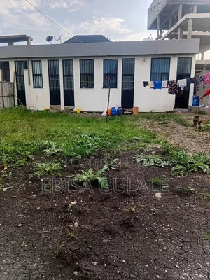 3bdrm Farm House in Oromia-Finfinne for sale