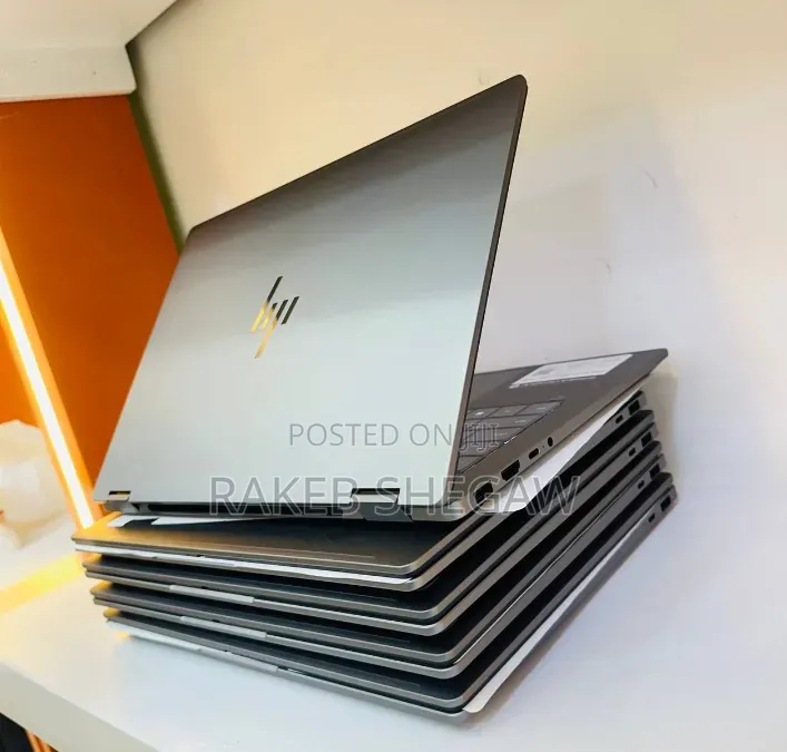 New Laptop HP OmniBook X Flip 14" 16GB Intel Core i7 SSD 1T