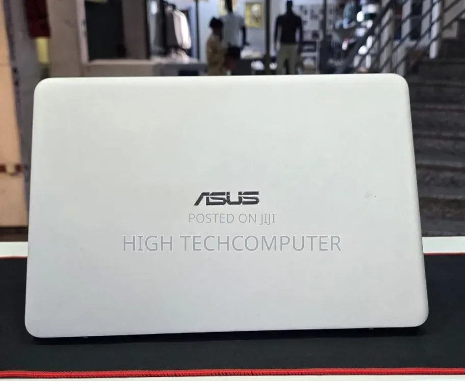 New Laptop Asus 8GB Intel Core i5 SSD 256GB