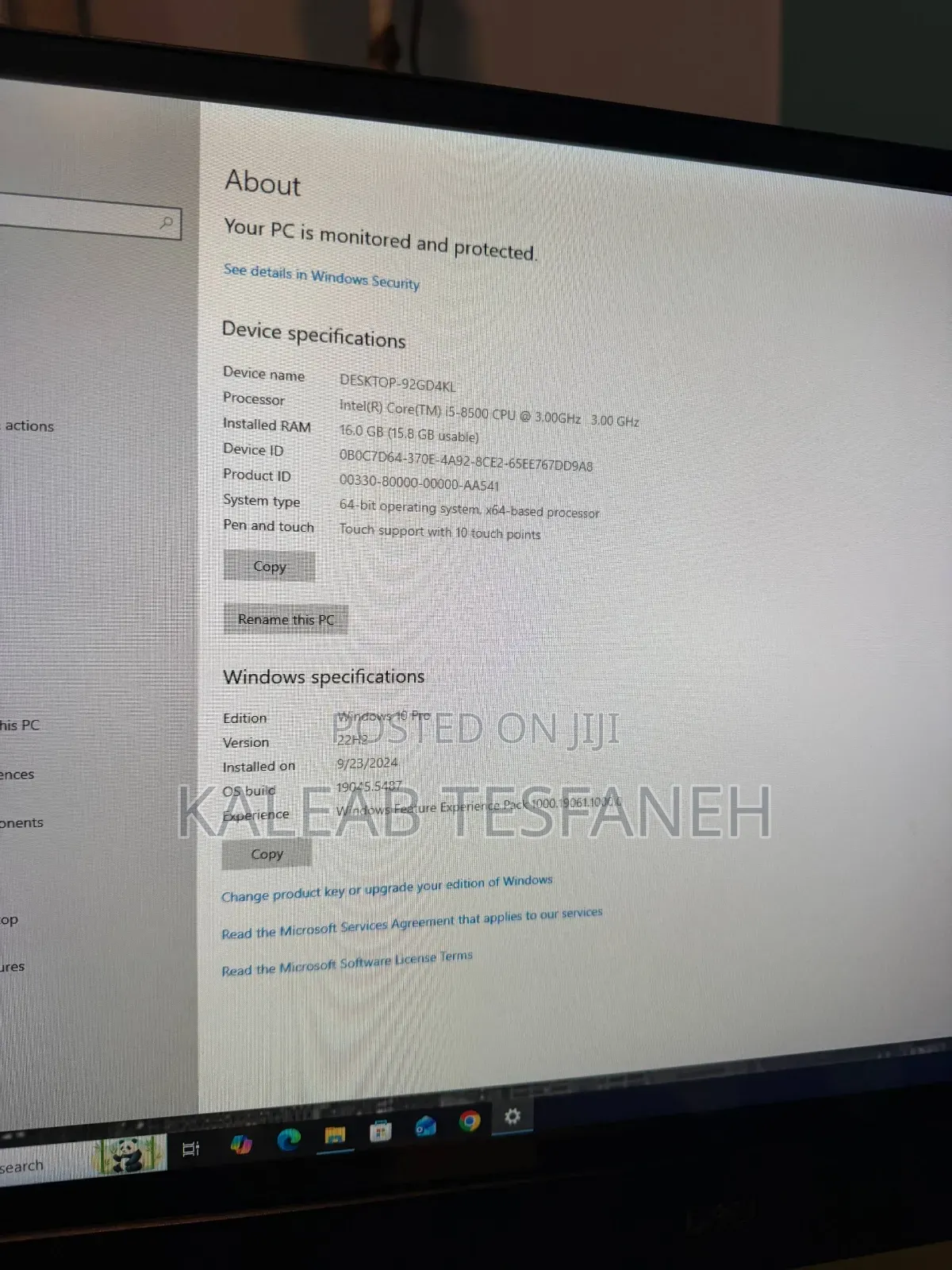 Touchscreen Monitor