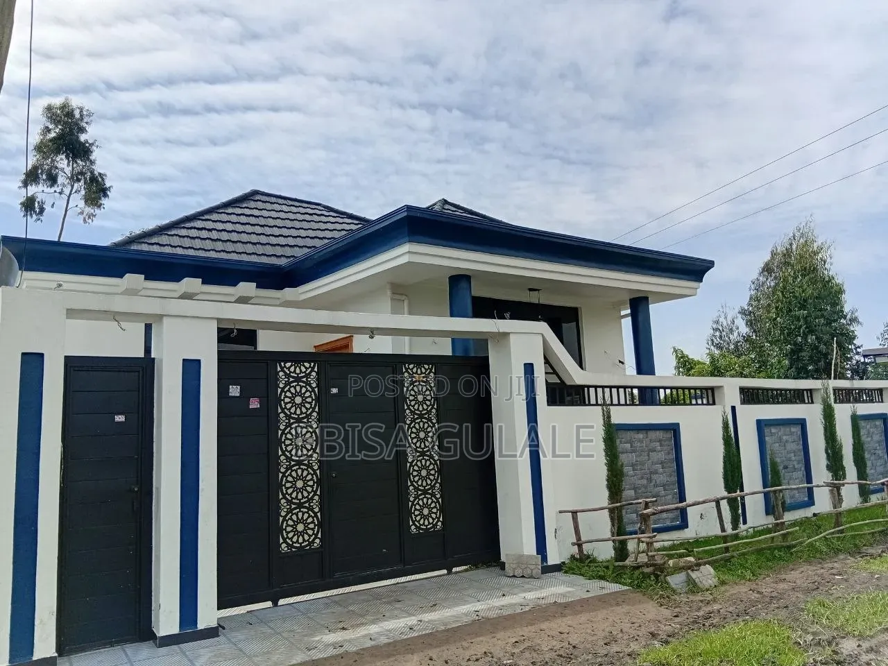 Furnished 5bdrm Farm House in Oromia-Finfinne for sale