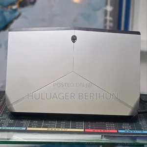 New Laptop Alienware 17 R3 8GB Intel Core i7 SSD 256GB