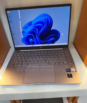 New Laptop HP Pavilion 14 16GB Intel Core i7 SSD 1T