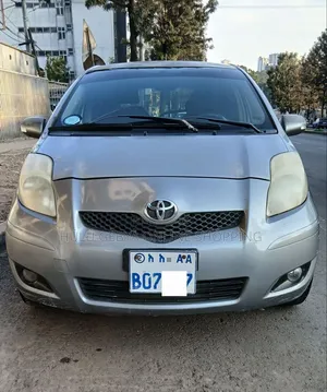 Toyota Yaris 2008 Silver