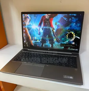 New Laptop HP ZBook Firefly G8 16GB Intel Core i7 SSD 512GB