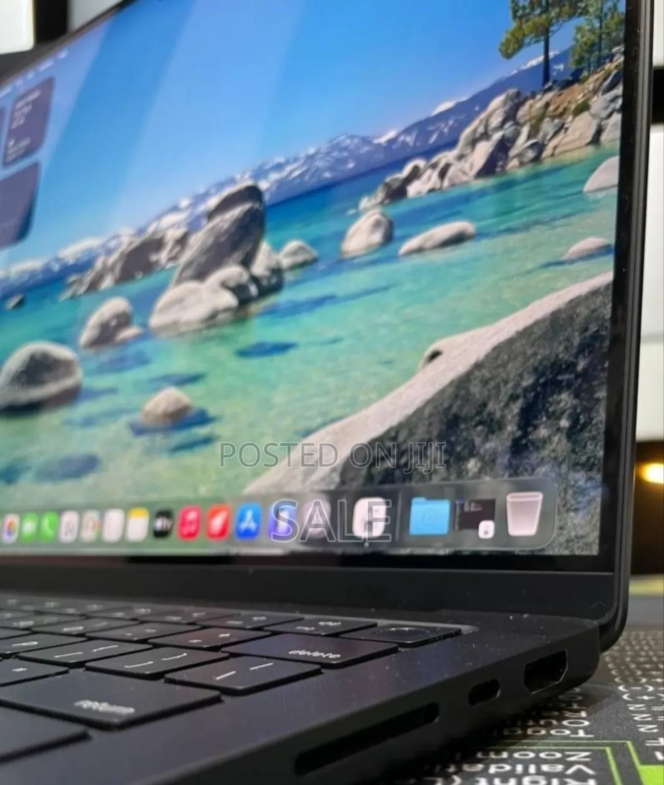 New Laptop Apple MacBook Pro 2024 M4 4GB Apple M4 SSD 2T