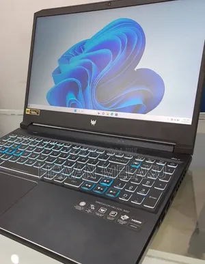 New Laptop Acer Predator Helios 300 16GB Intel Core i7 SSD 512GB