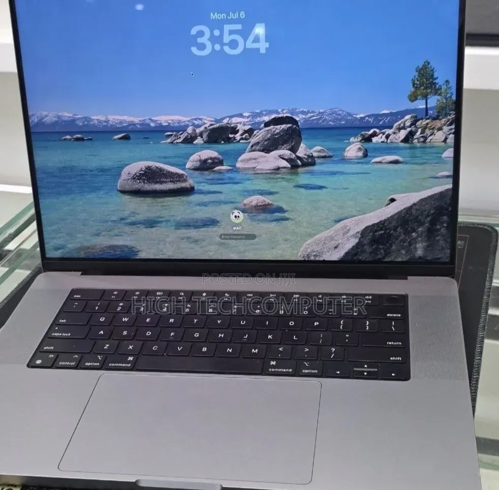 New Laptop Apple MacBook Pro 2021 M1 32GB Apple M1 Max SSD 1T