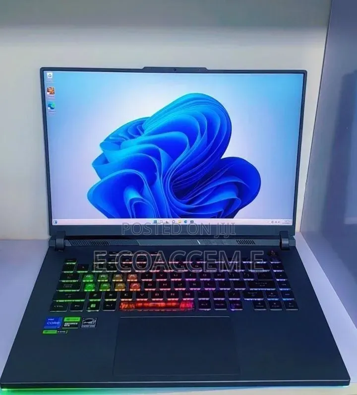 New Laptop Asus 16GB Intel Core i7 SSD 1T