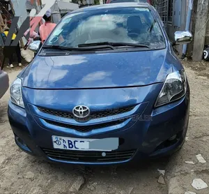 Toyota Yaris 2011