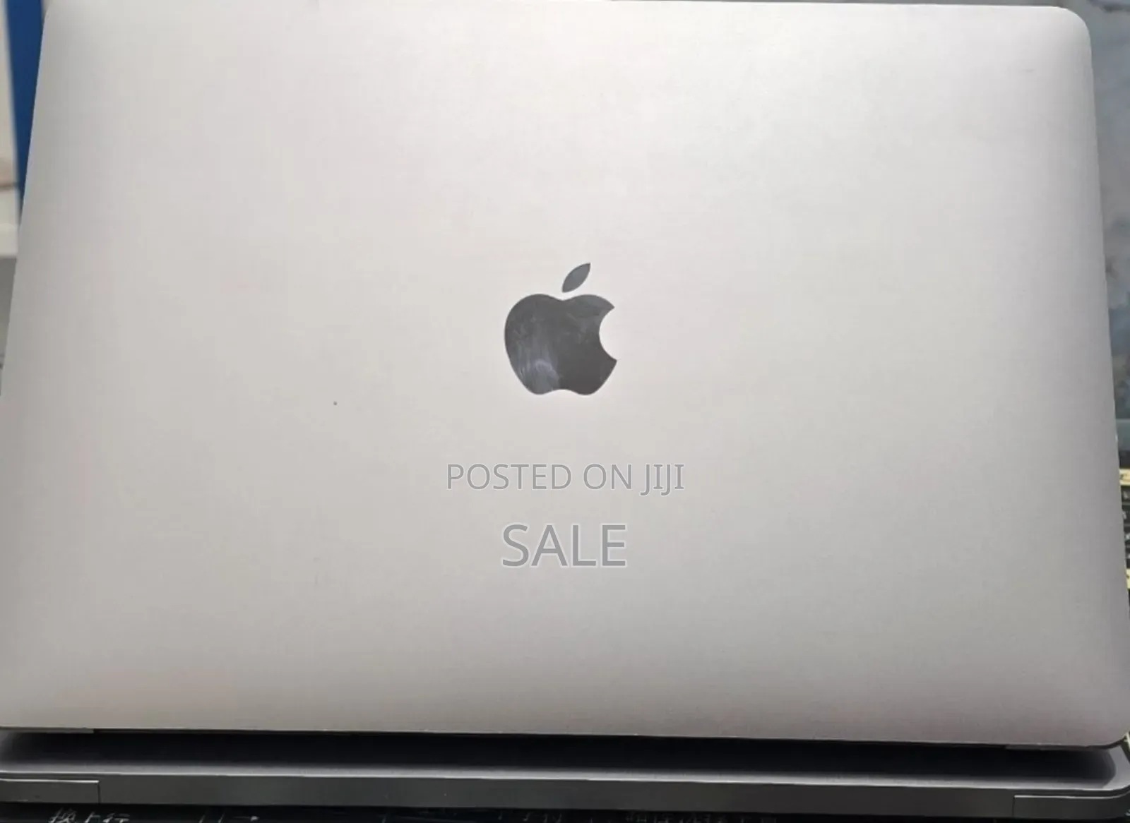 New Laptop Apple MacBook Air 2020 M1 8GB Apple M1 SSD 256GB