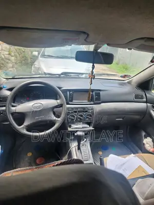 Toyota Corolla 2005 Silver