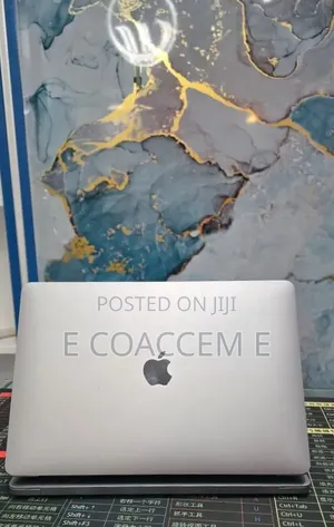 New Laptop Apple MacBook 8GB Apple M1 SSD 256GB