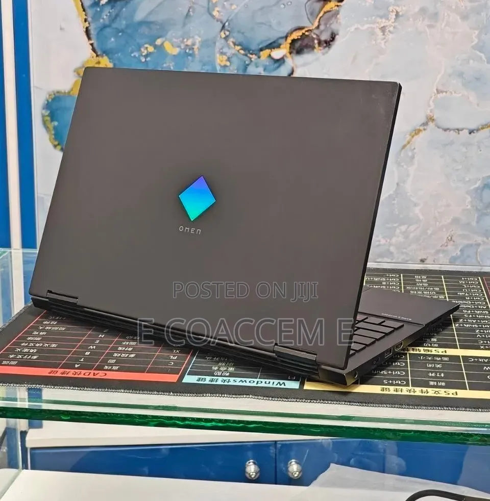 New Laptop HP 16GB Intel Core i7 SSD 512GB