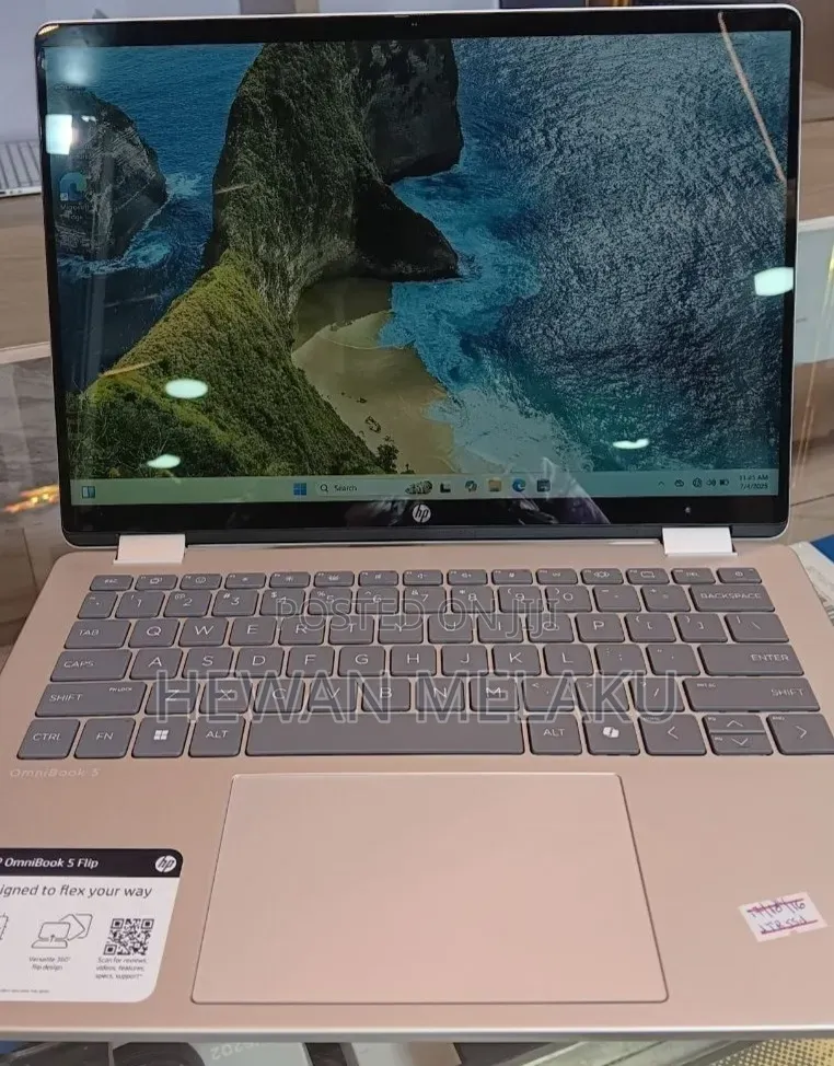 New Laptop HP OmniBook 5 14" 16GB Intel Core i7 SSD 512GB