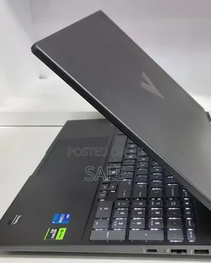 New Laptop HP Victus 16 16GB Intel Core i7 SSD 512GB