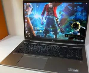 New Laptop HP ZBook Firefly G8 16GB Intel Core i7 SSD 512GB