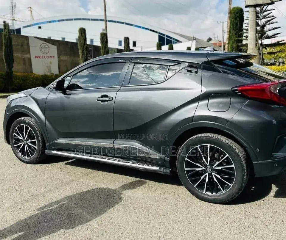 Toyota C-HR 2018 Gray