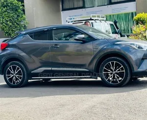 Toyota C-HR 2018 Gray