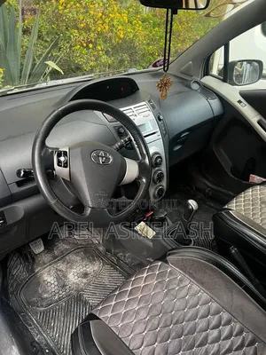 Toyota Yaris 2006 Silver