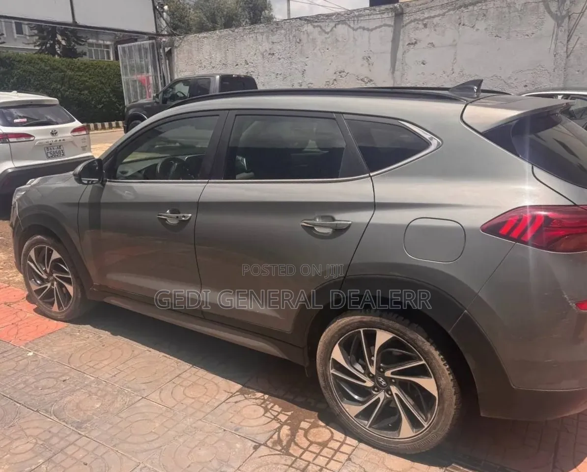 Hyundai Tucson Limited FWD 2020 Gray