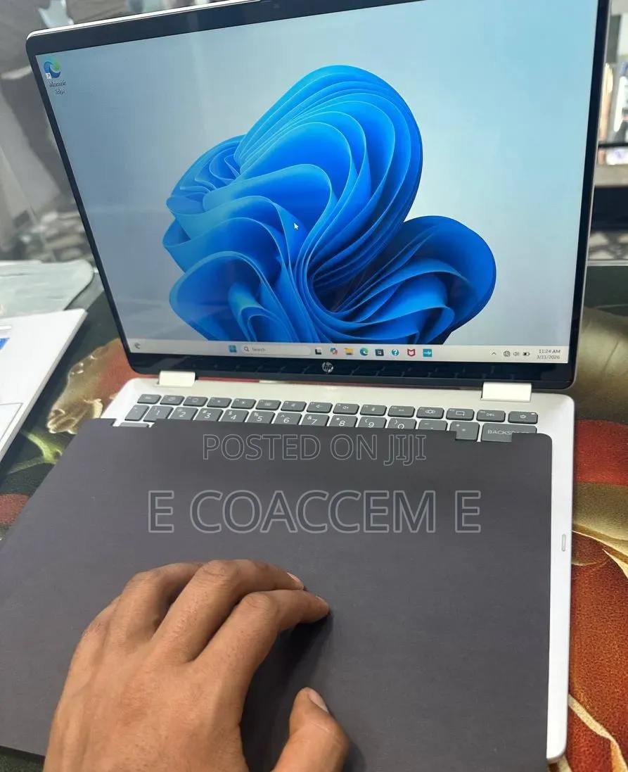 New Laptop HP 16GB Intel Core 7 SSD 512GB