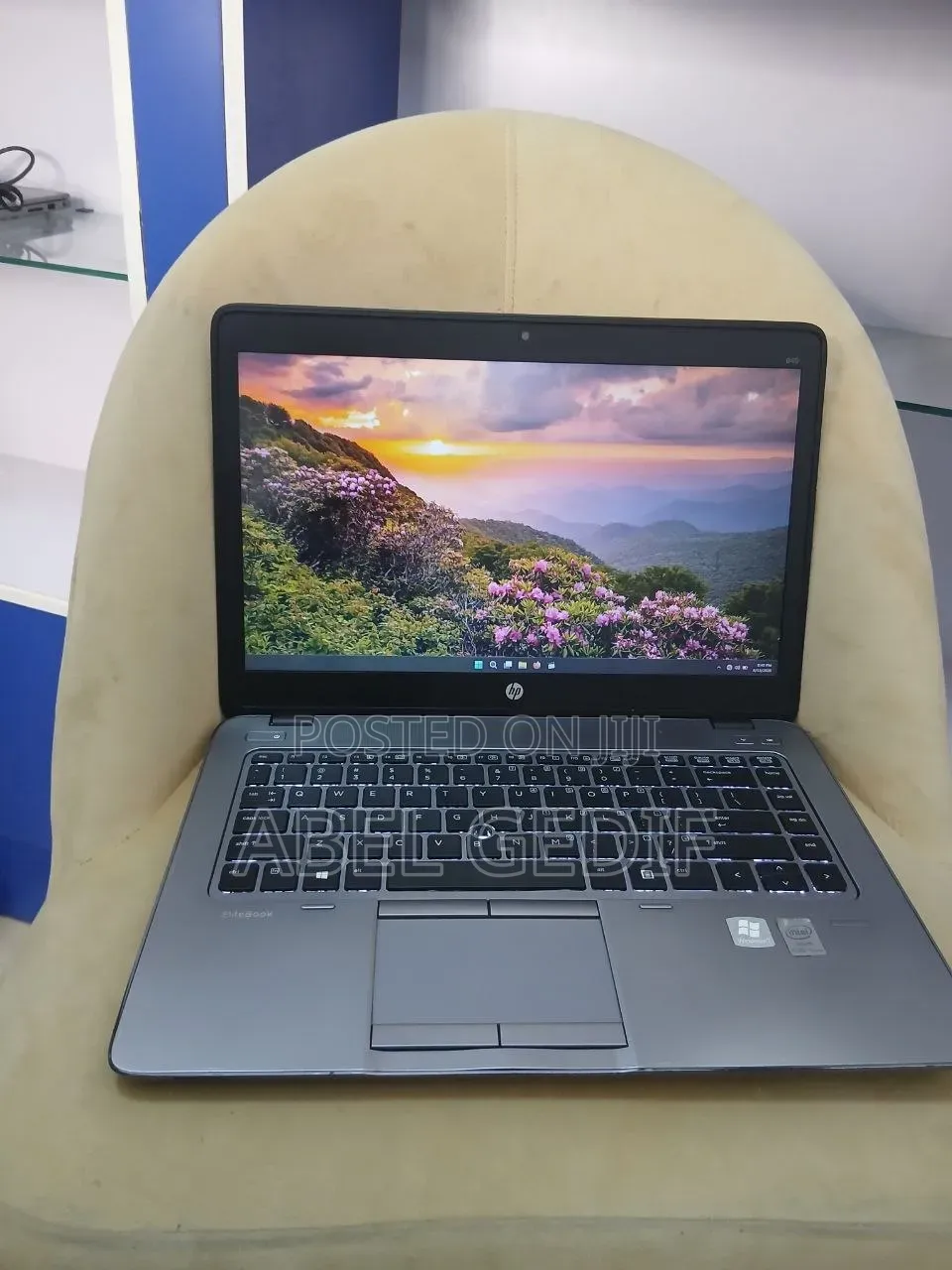 New Laptop HP EliteBook 840 6GB Intel Core i5 HDD 500GB