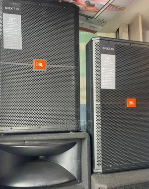 JBL Srx715
