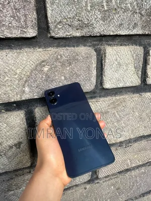 Samsung Galaxy A06 64 GB Black
