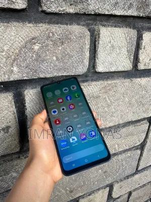 Samsung Galaxy A06 64 GB Black