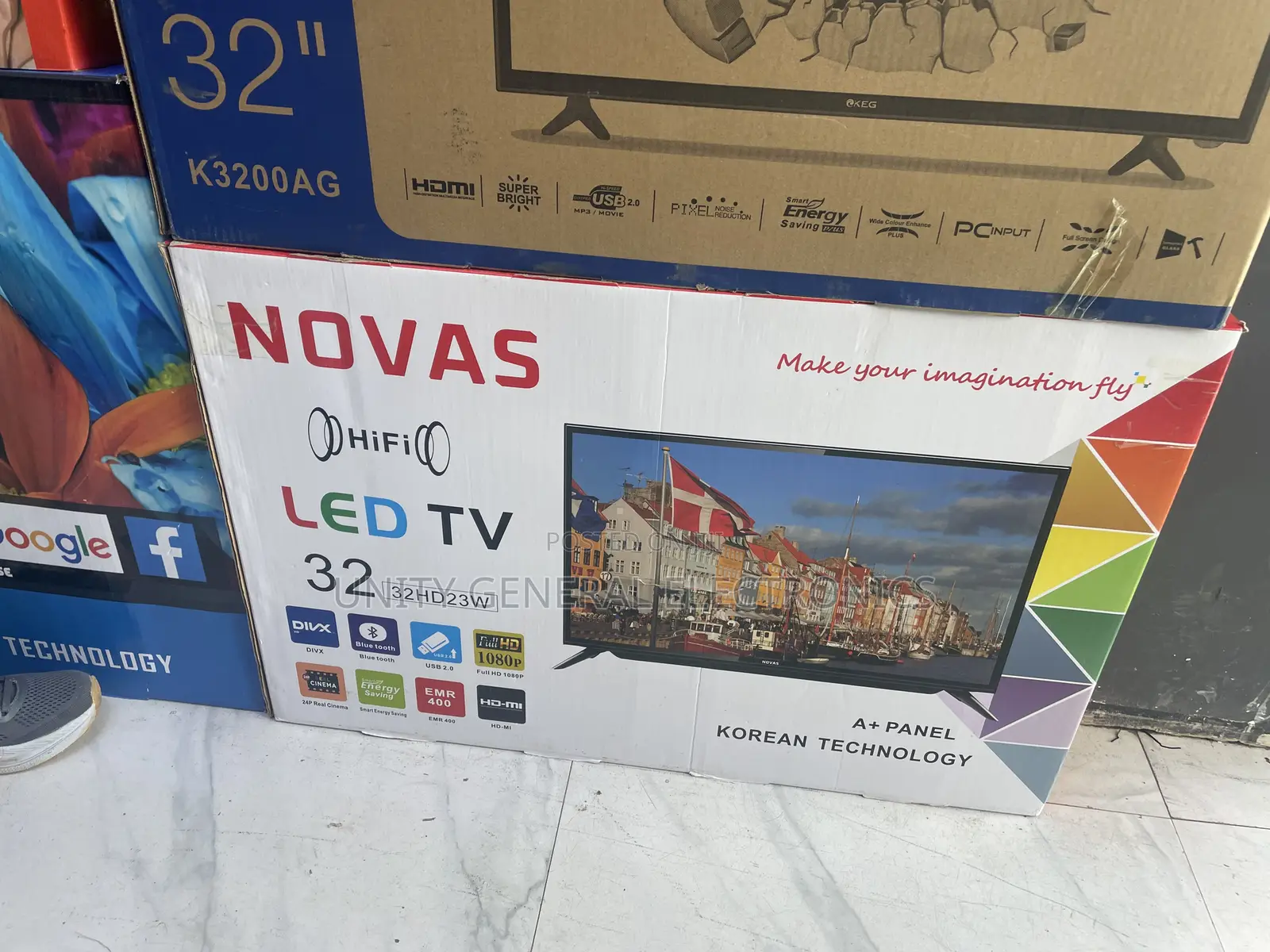 Novas 32” TV