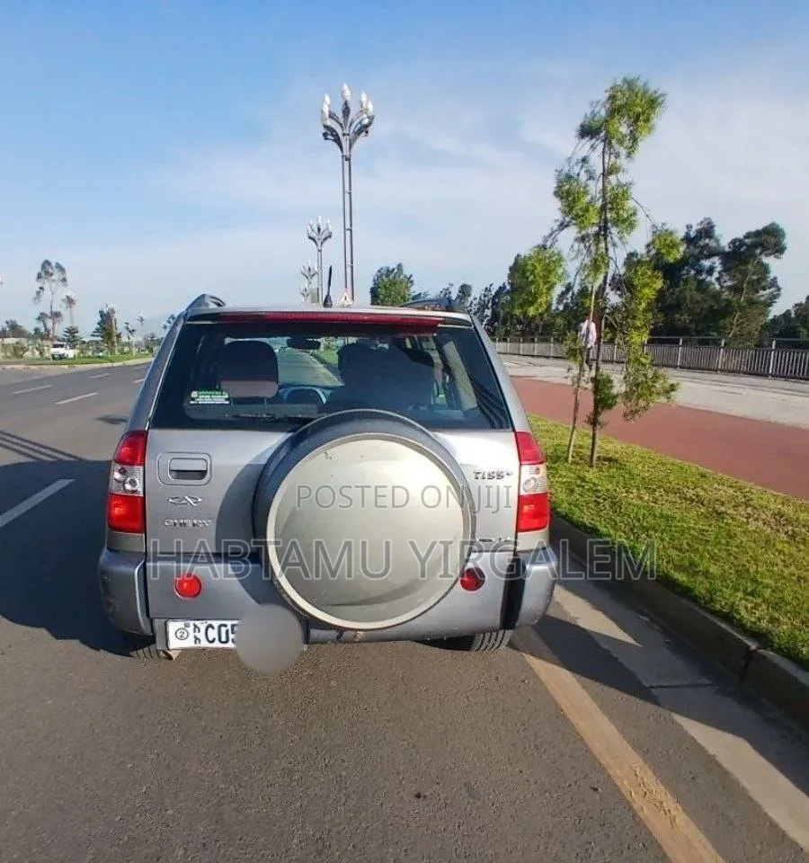 Chery Tiggo 2012 Silver