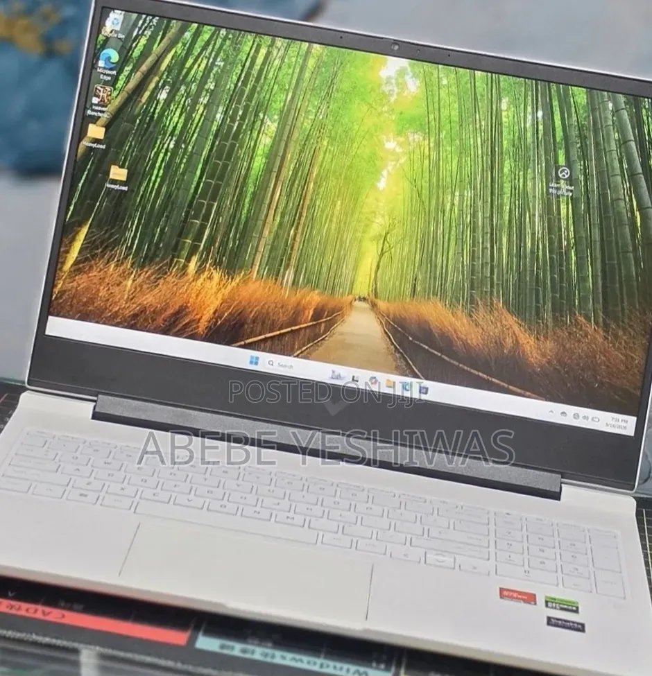 New Laptop 16GB AMD Ryzen 7 SSD 1T