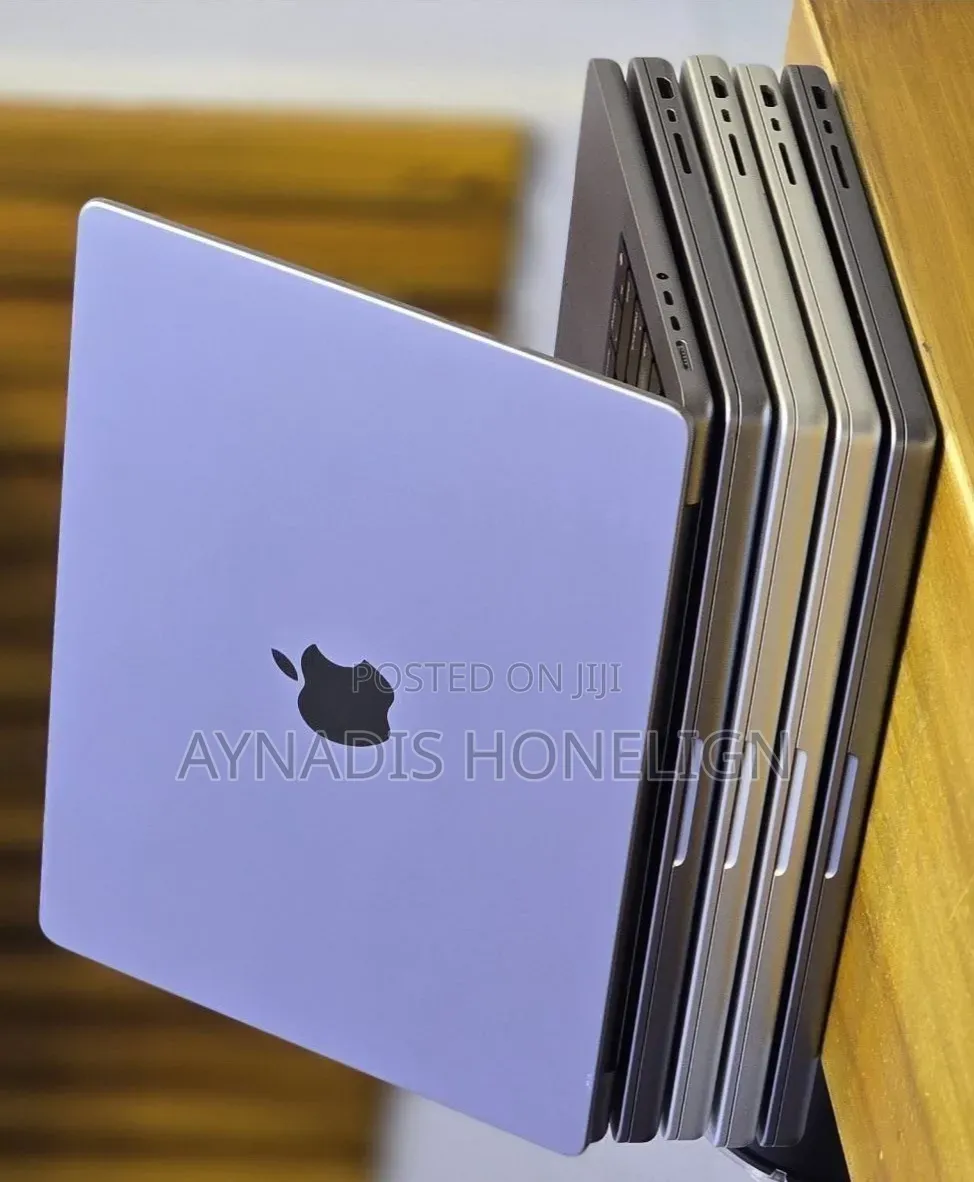 New Laptop Apple MacBook Pro 16GB Apple M1 Pro SSD 512GB