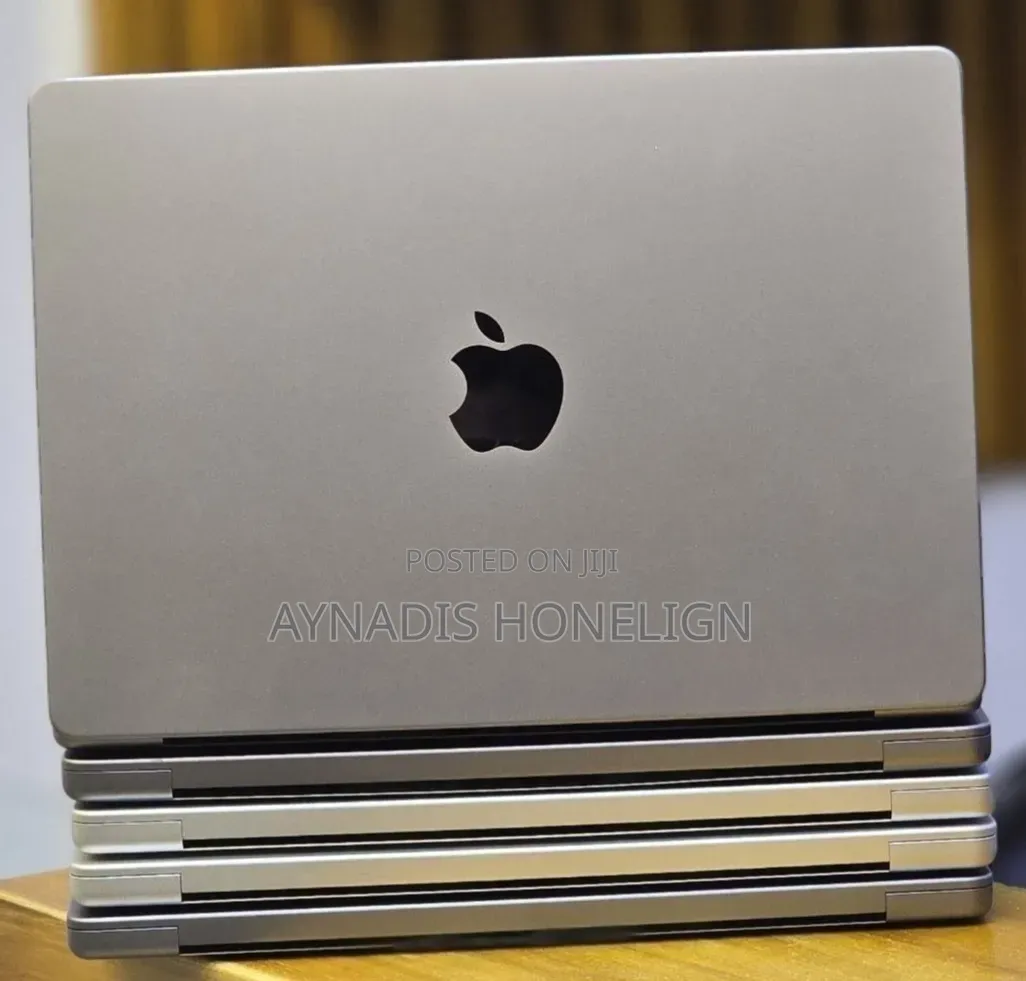 New Laptop Apple MacBook Pro 16GB Apple M1 Pro SSD 512GB
