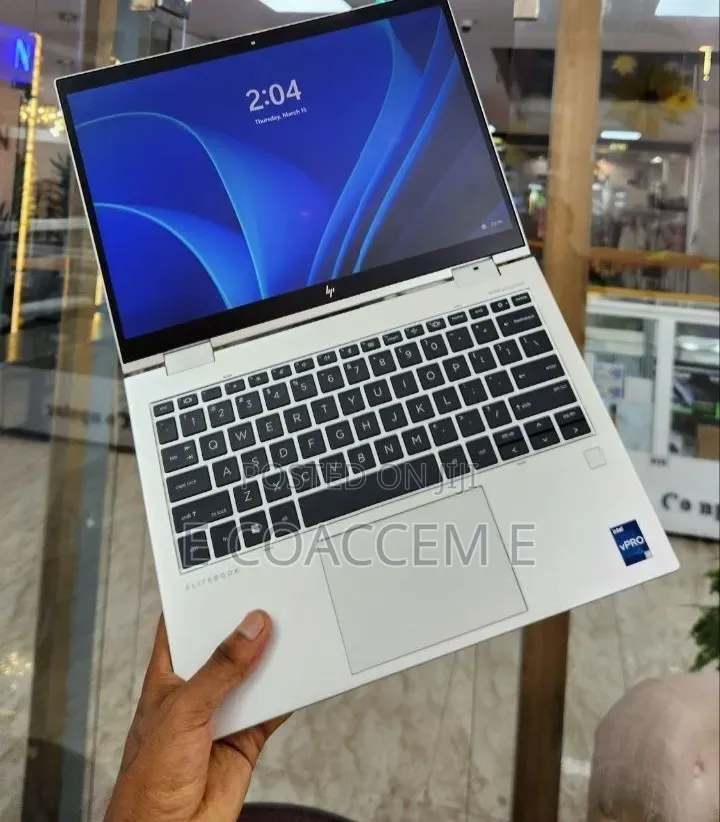 New Laptop HP EliteBook 830 16GB Intel Core i7 SSD 512GB
