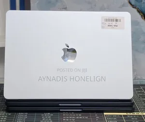 New Laptop Apple MacBook Air 2025 M4 16GB Apple M4 SSD 256GB